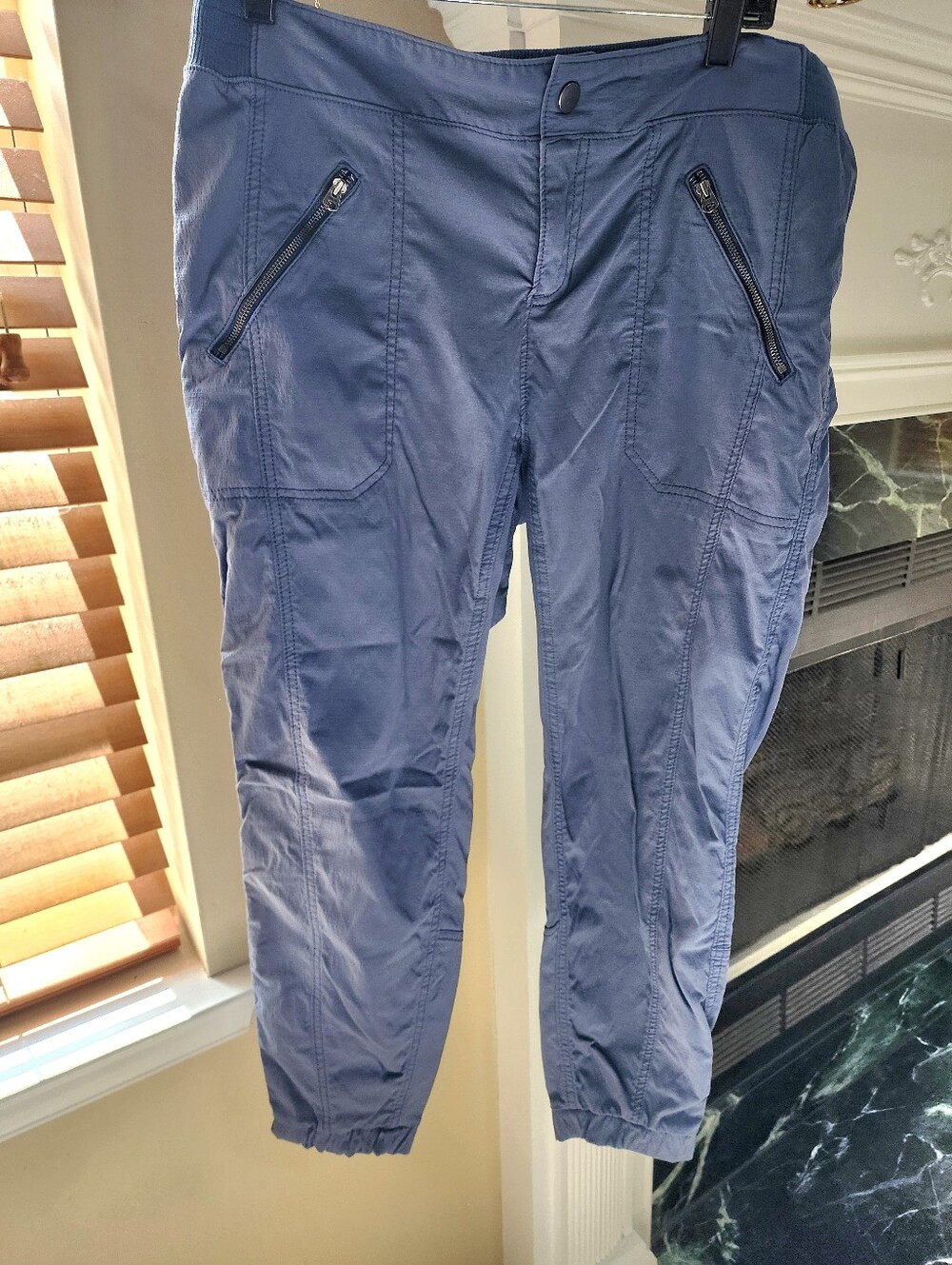 Women's Athleta Trekkie North Jogger Pants in Slate Blue Sz 14